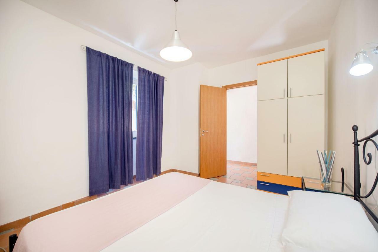 Gioia 37 Apartments Procida Exterior photo